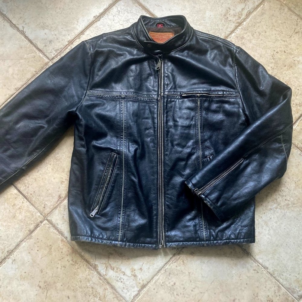 Men's Levi's Size M Vintage Black Leather Moto Jacket